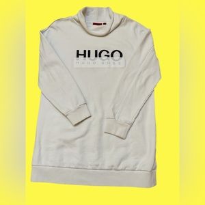 Hugo Boss sweater. Size medium.